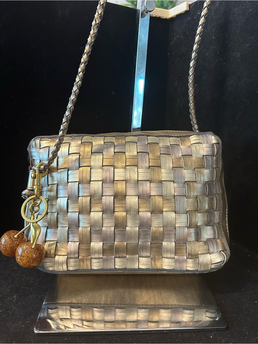 Warren Reed #164   VINTAGE Metallic Woven Crossbody/Shoulder Box Bag